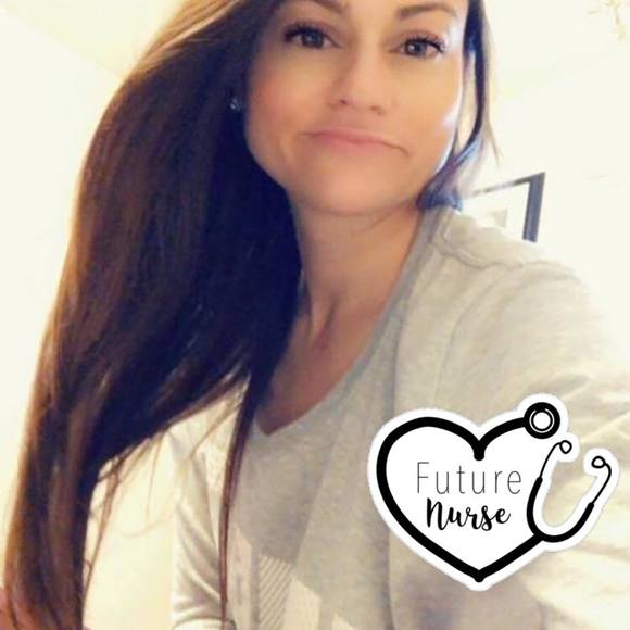 Meet your Posher, Maria - Picture 1 of 1